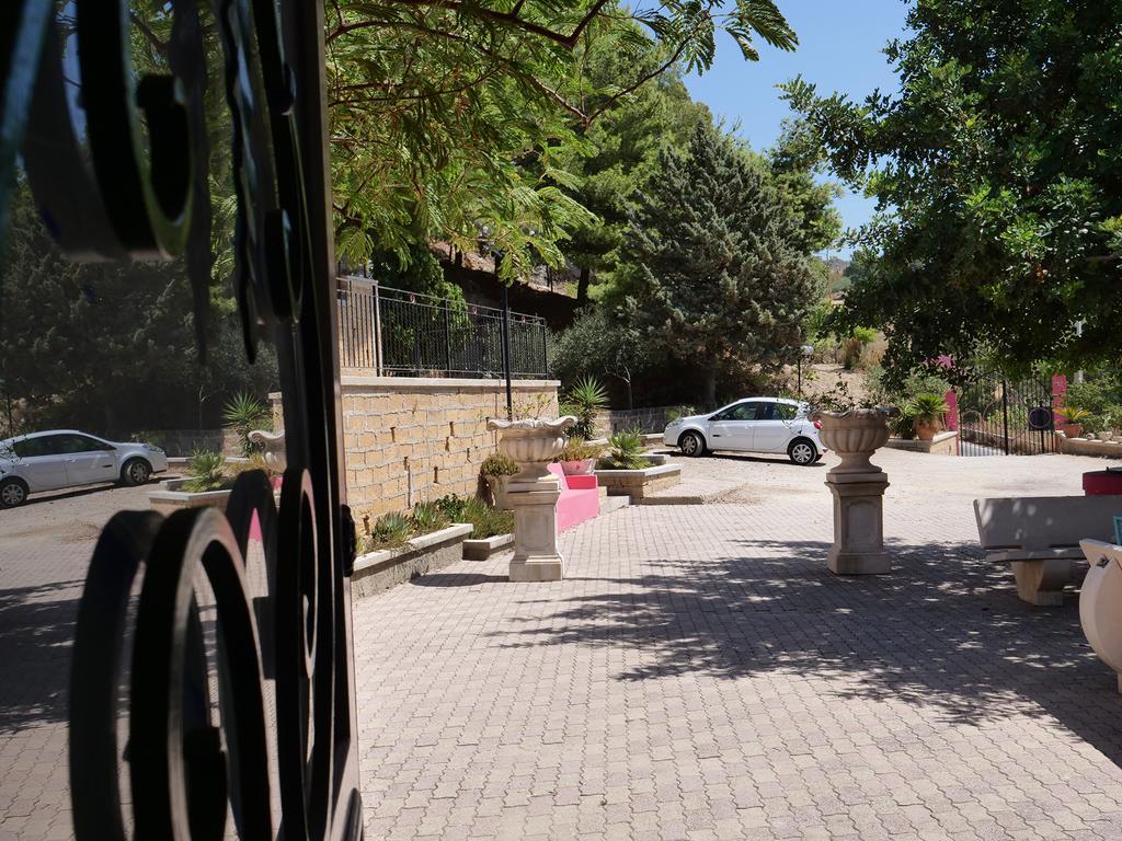 B&B Vento Di Scirocco Favara Extérieur photo
