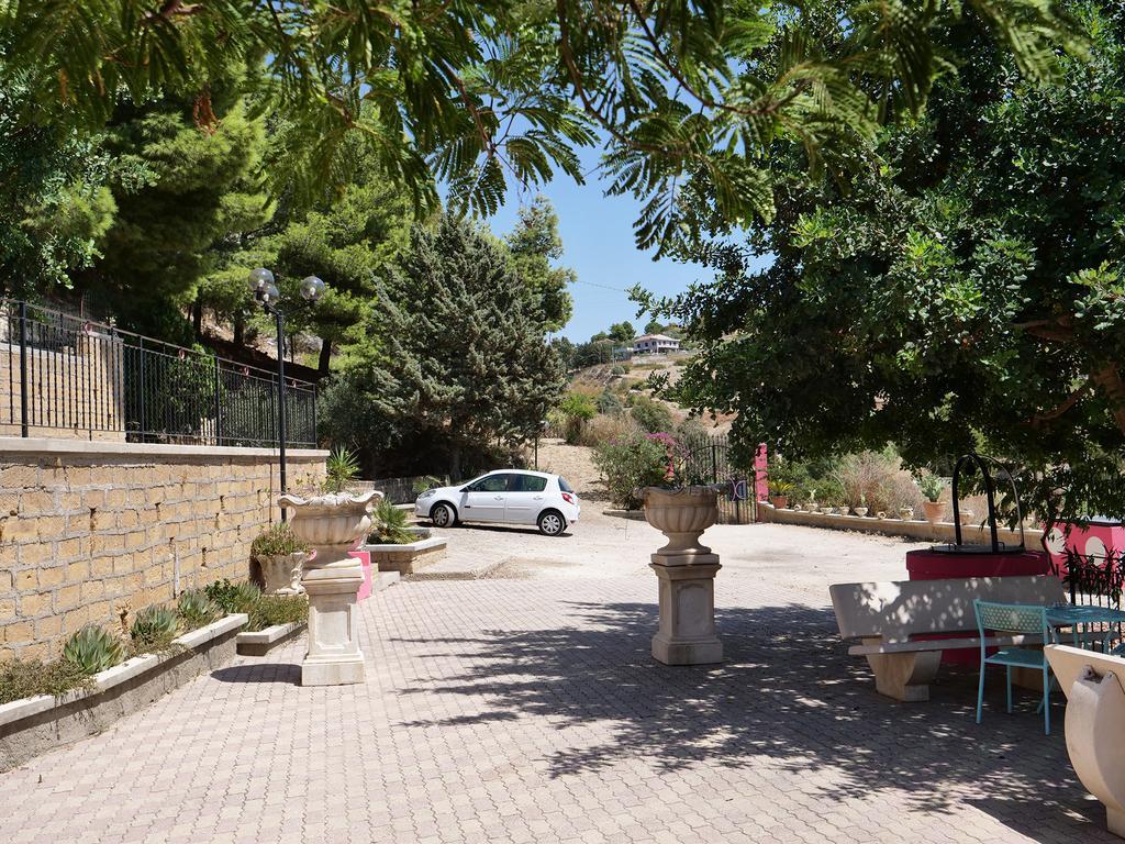 B&B Vento Di Scirocco Favara Extérieur photo
